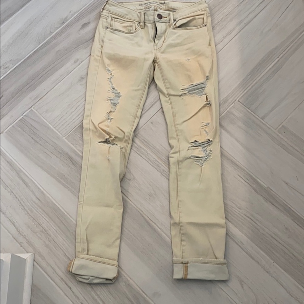 American Eagle de-stressed Jeans